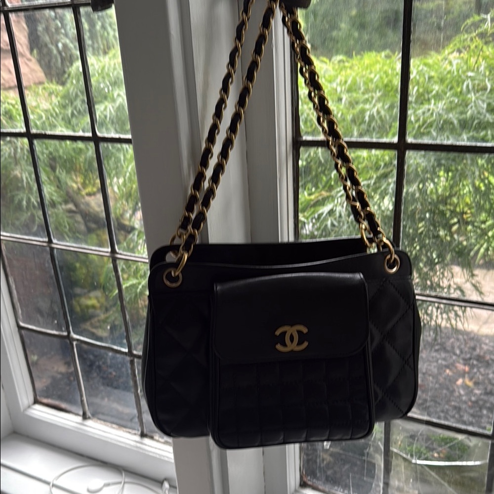 Chanel Black and Gold Quilted Shoulder Bag with Iconic CC Logo